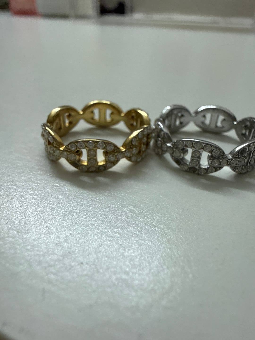 Customer photo review of Pave Flow Deluxe Ring 14K Vergoldet