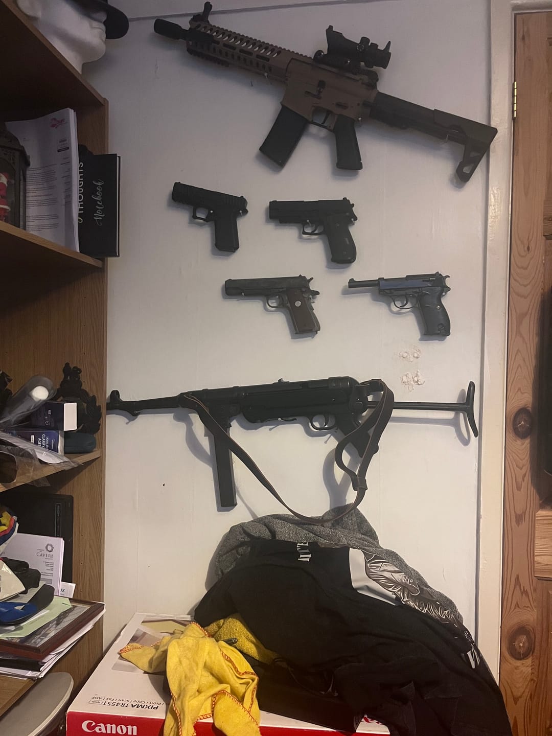 Customer photo review of CALL OF DUTY - German WWII MP40 Sub-Machine Gun 1940