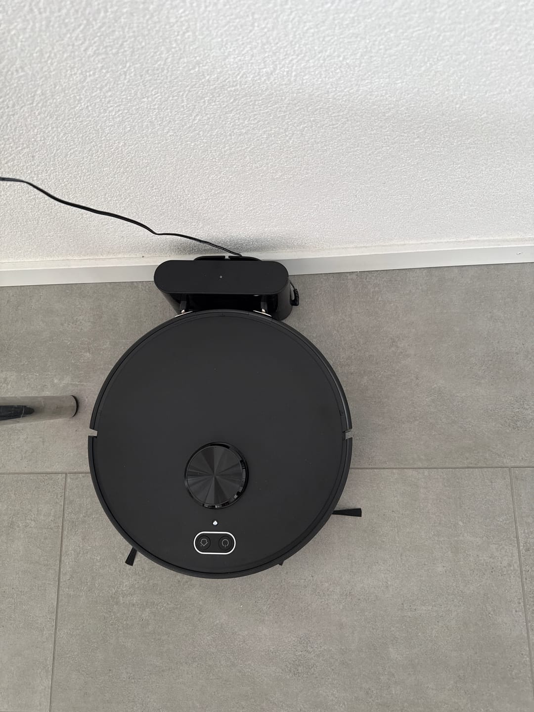 Customer photo review of Saugroboter V8 Pro – Smarte Reinigung mit Wischfunktion, LiDAR-Navigation & App-Steuerung für mühelose Sauberkeit