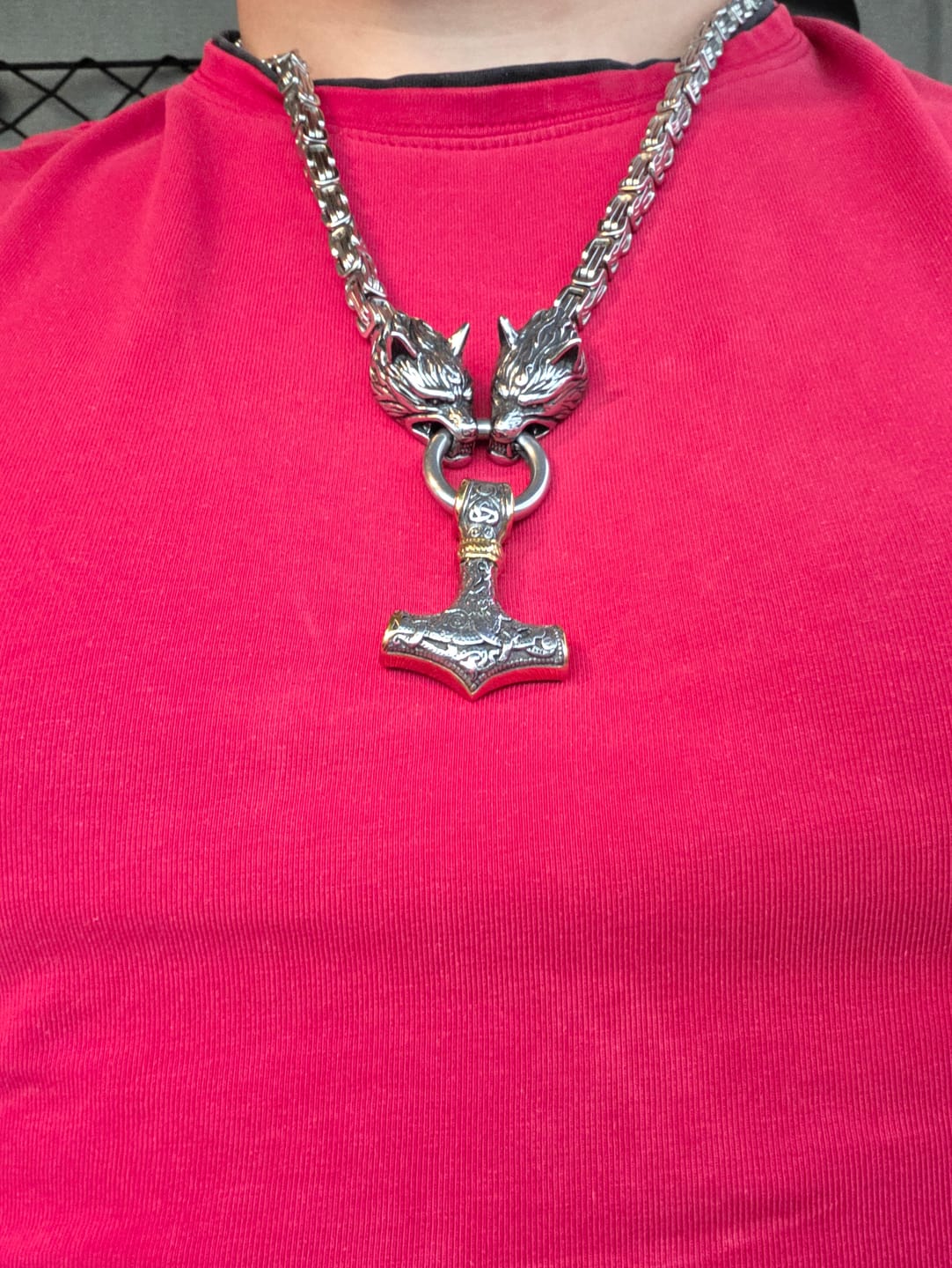 Customer photo review of Mjölnir King Chain