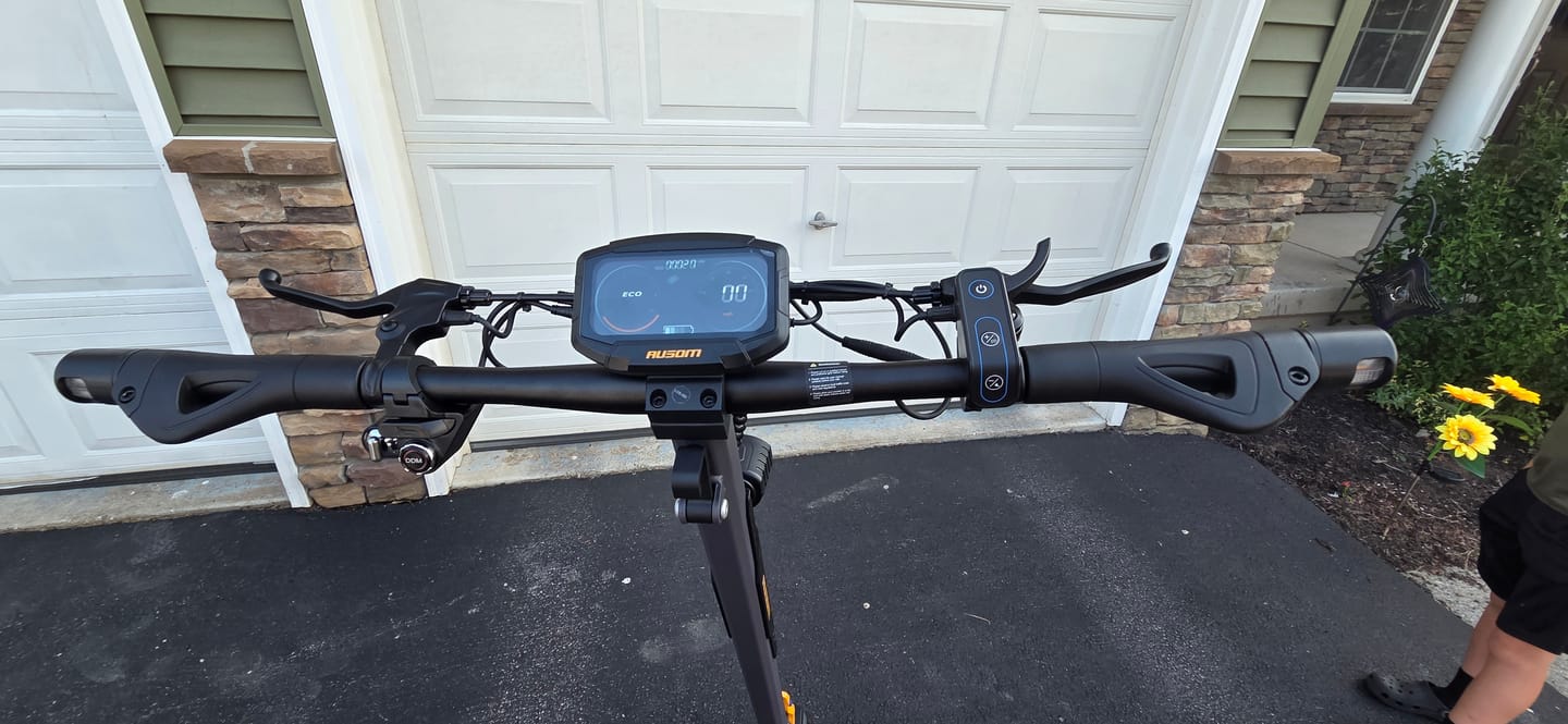 Customer photo review of Ausom Gosoul 2 Pro Dual Motor E-Scooter