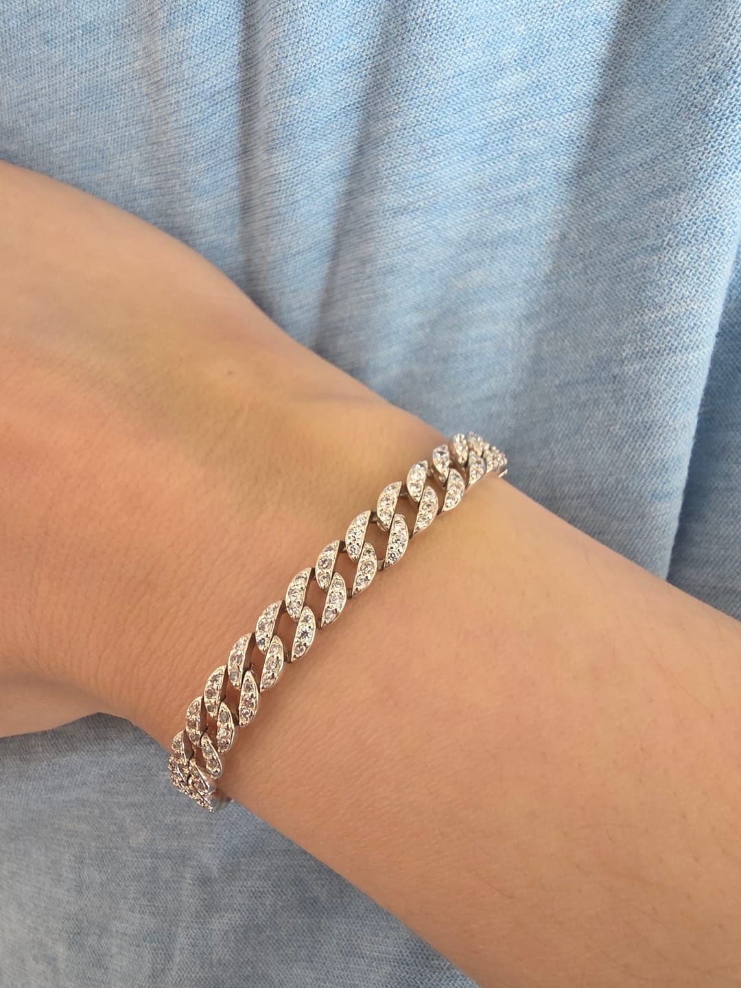 Customer photo review of PULSERA PANDORA TENIS TIMELESS PAVE CUBANA BRILLANTE PLATA .925 + KIT DE REGALO