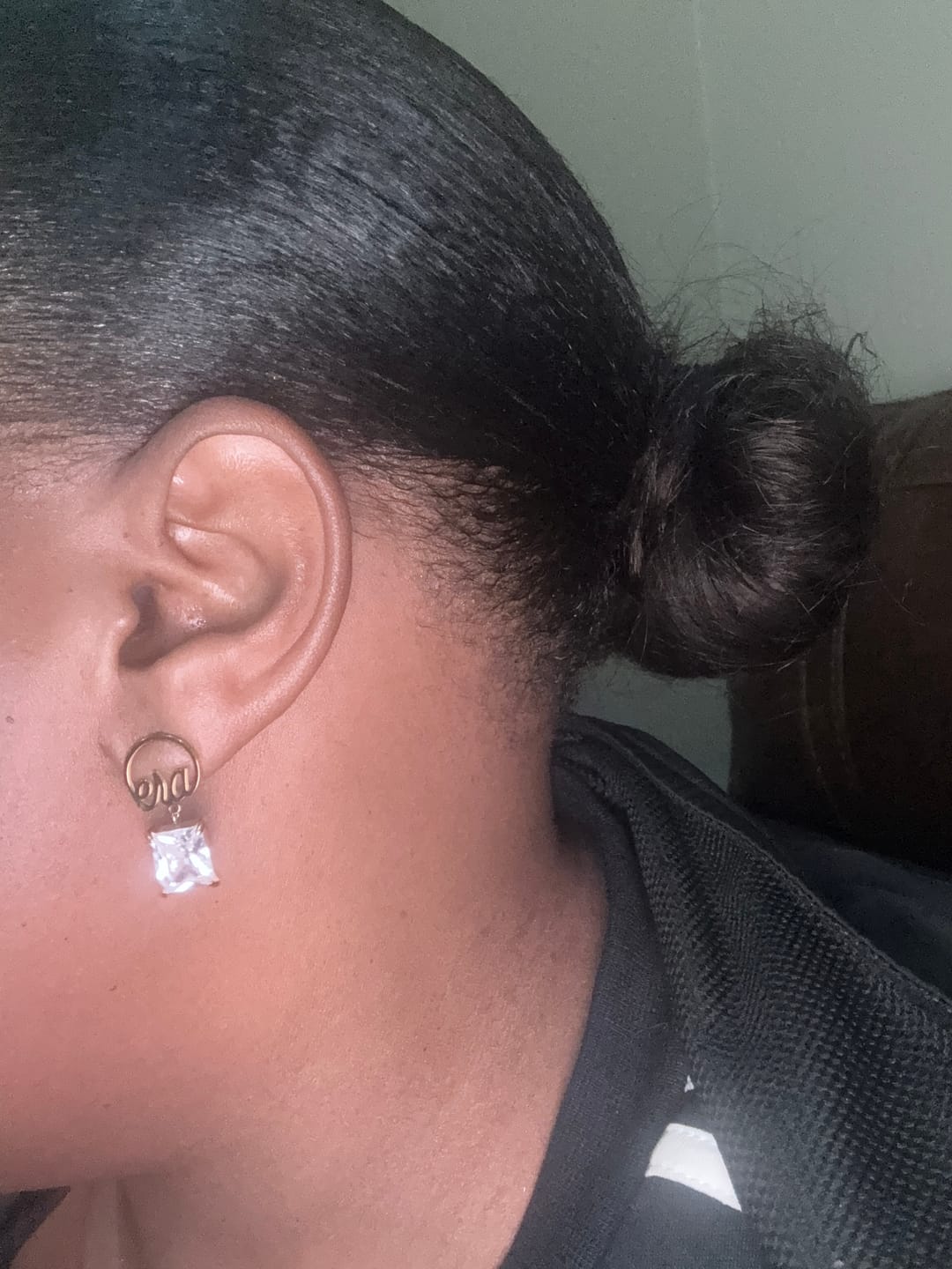 Customer photo review of Gold Era Square Drop Earrings