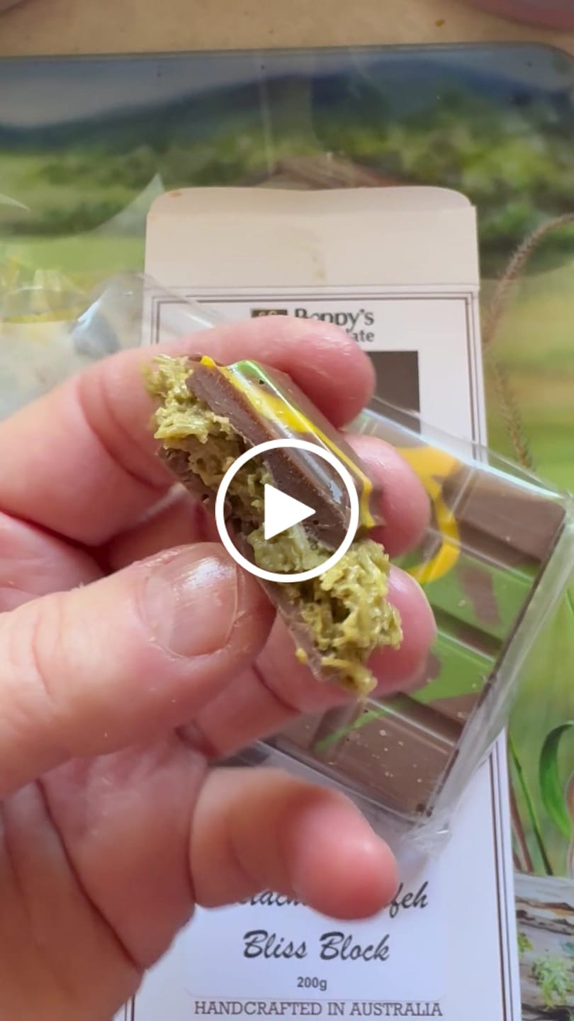 Customer video review of Pistachio Knafeh Bliss Block - Viral Dubai Chocolate Bar 200g