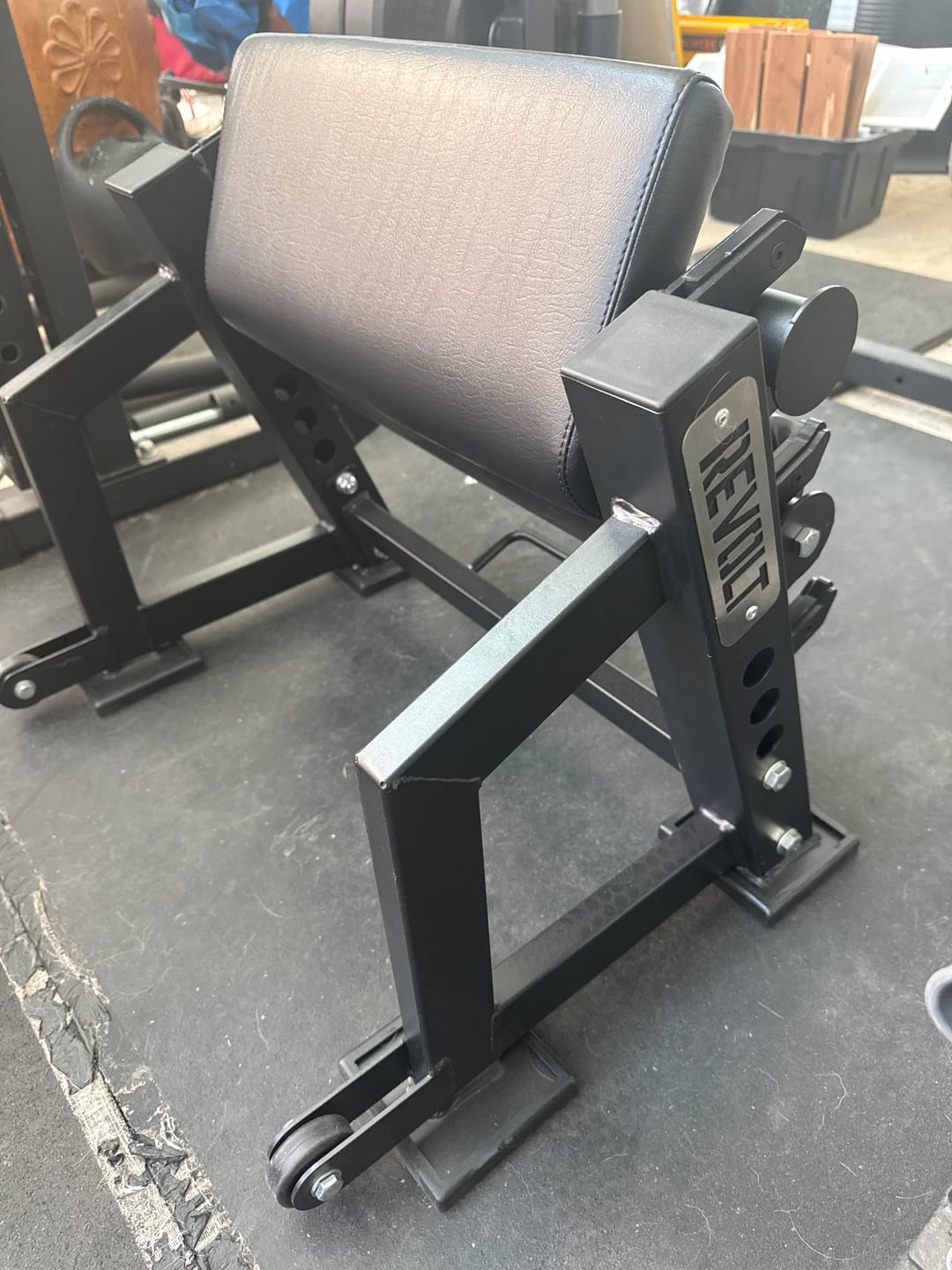 Customer photo review of Revolt Glute Builder Pro