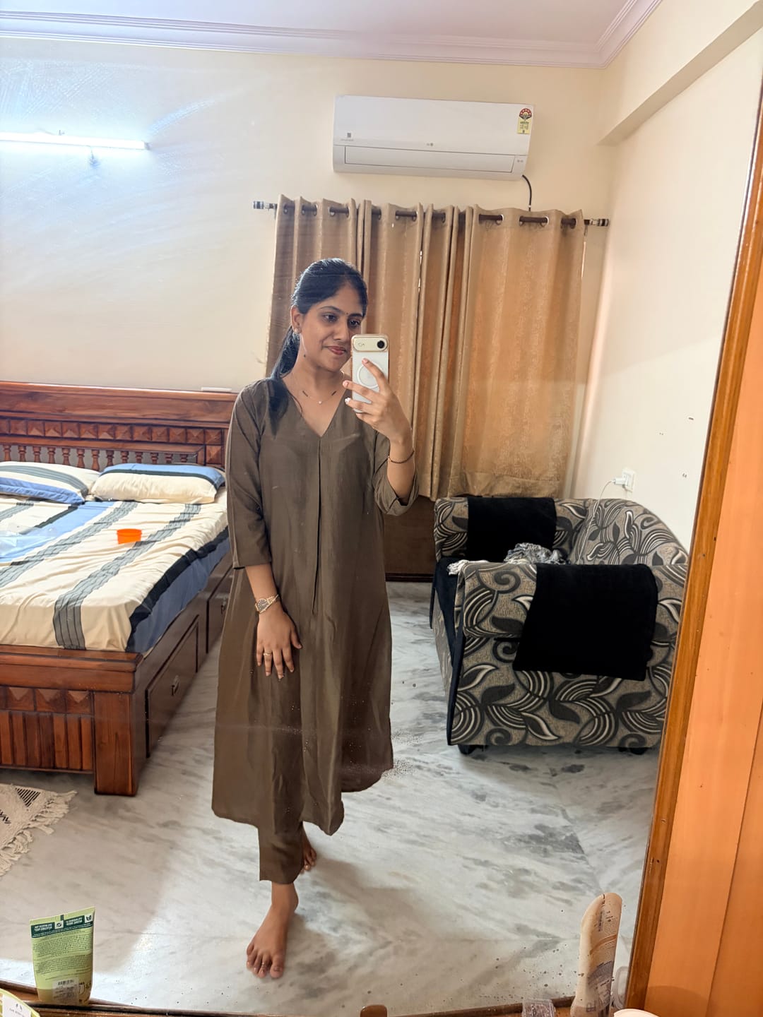Customer photo review of khakhi — kurta & pants