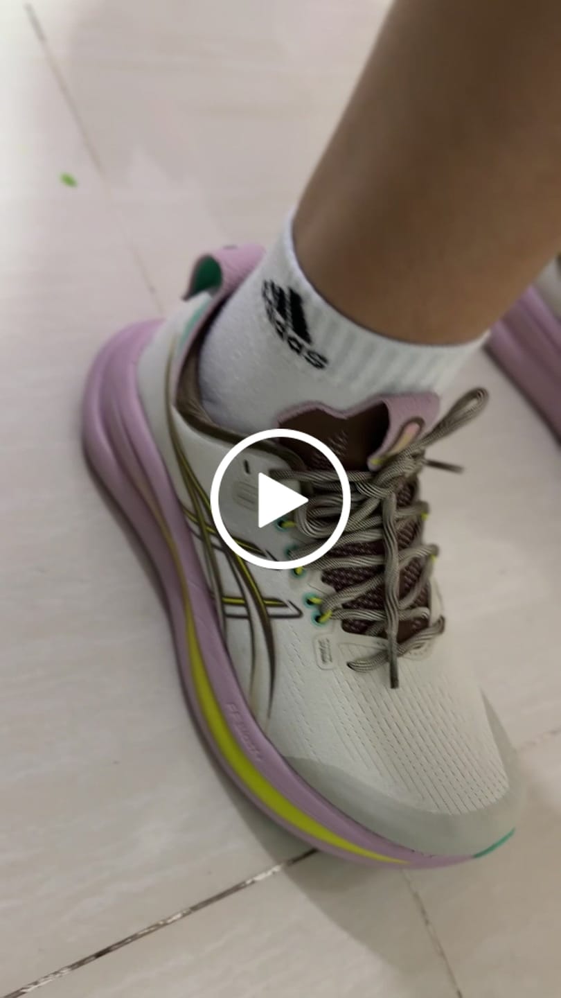 Customer video review of Asics Gel Nimbus 28 TR Mujer Light Dust Clay Canyon