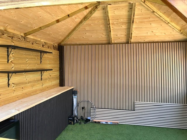 Customer photo review of Gripbond Pro White - All-in-One Universal Hybrid Sealant and Adhesive - EU3 310 Millilitre Cartridge, 1 x Tube