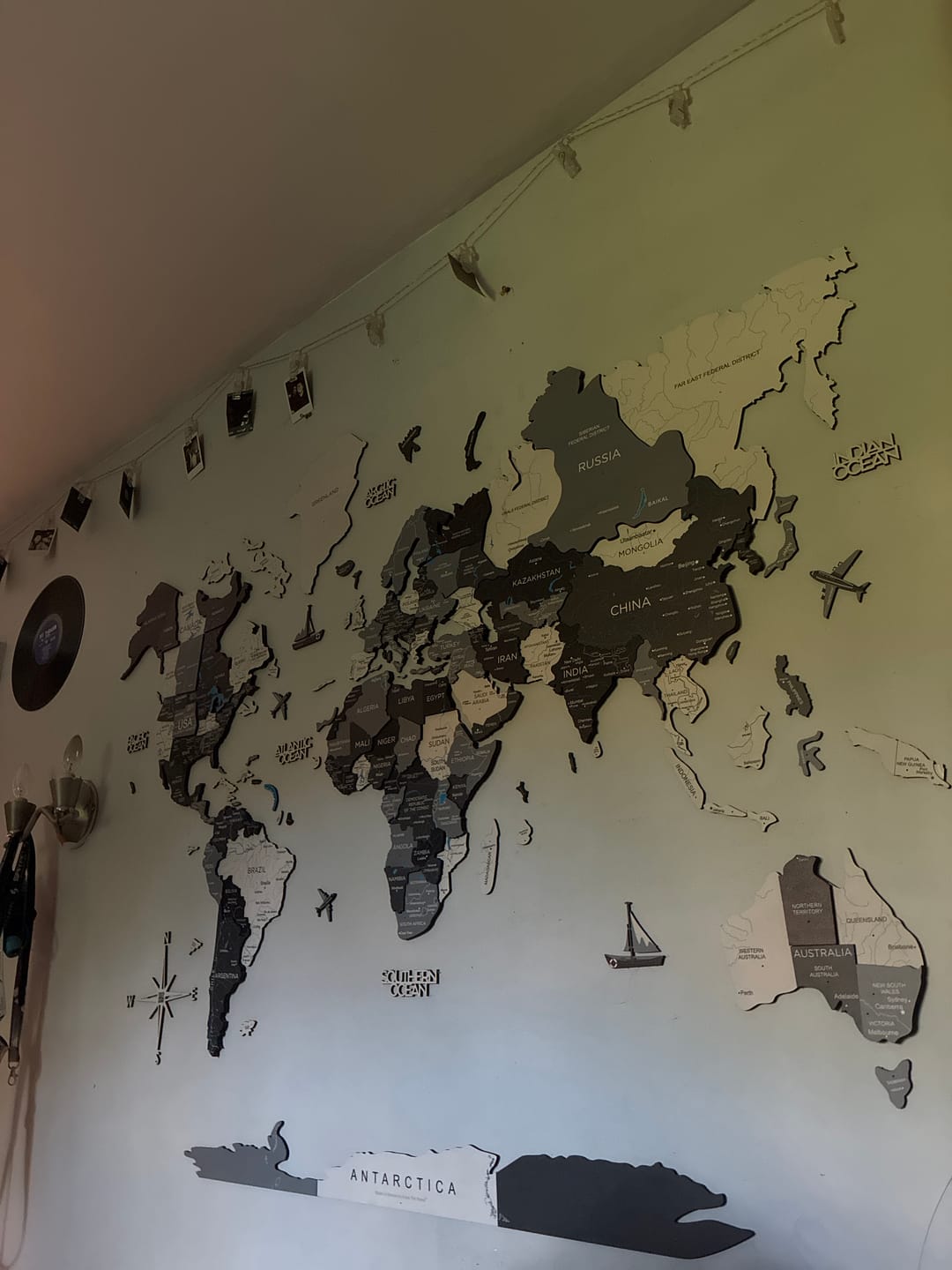Customer photo review of 3D Wooden World Map Nordik