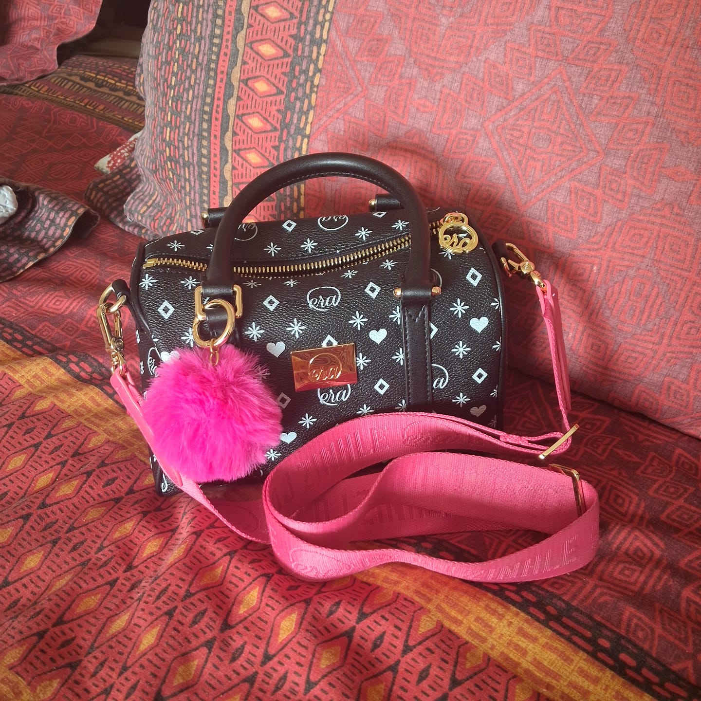 Customer photo review of Pink Era Signature Adjustable Strap