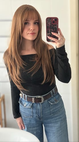 Customer photo review of JBEXTENSION 26 Inches Scalpiana Strawberry Mocha Wolf Cut 3.5X4 Hard Silky Top Natural Scalp Effect Wig With Bangs ELLIE STRAWBERRY MOCHA Silk Top