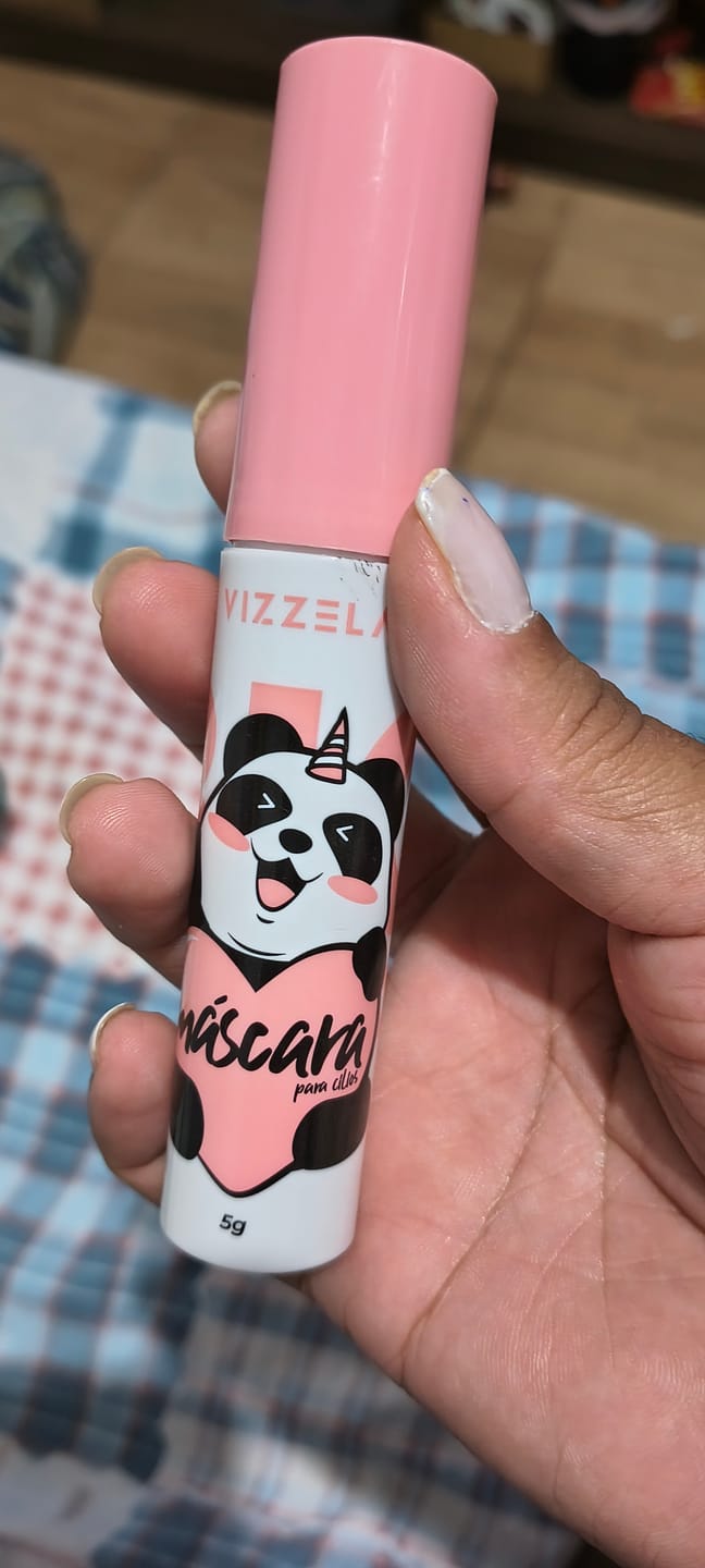 Customer photo review of Máscara Para Cílios Big No Panda Vizzela - Preta