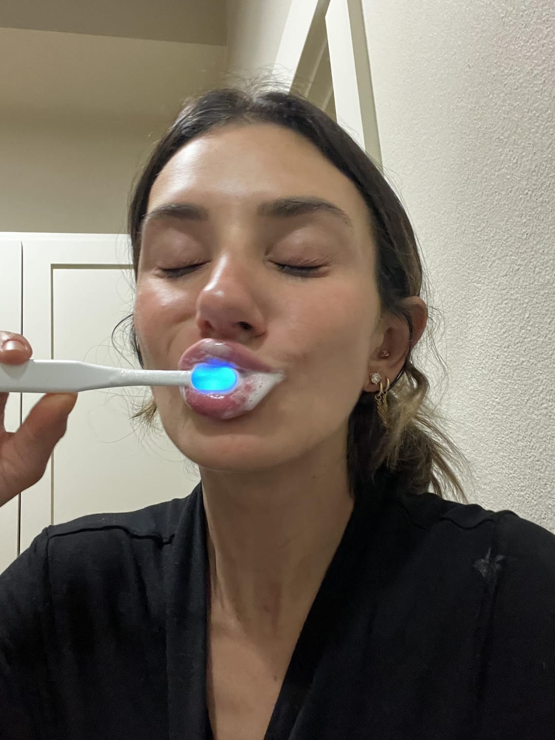 Customer photo review of Great Gums Bioelectric Toothbrush
