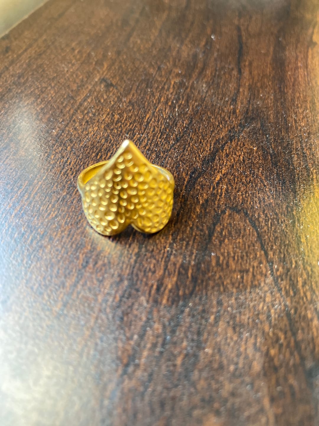 Customer photo review of Anillo Amor Dorado - Ajustable
