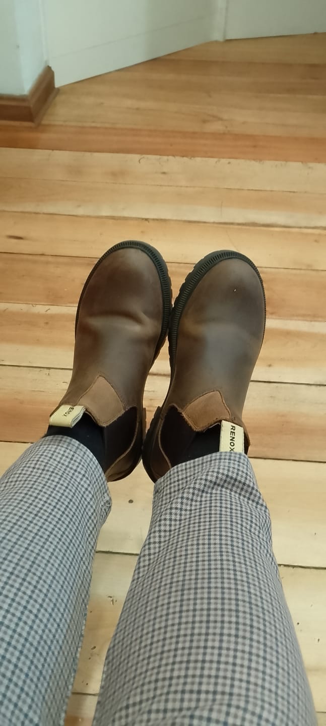 Customer photo review of Botín Original 2 Café Rústico Mujer