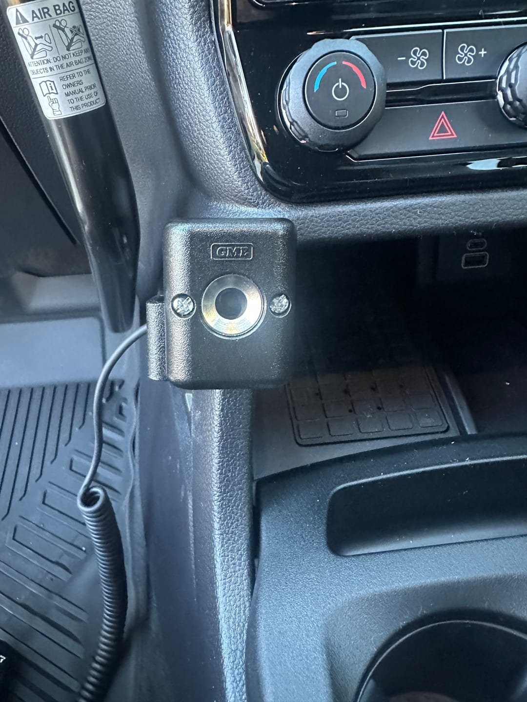 Customer photo review of UHF Handpiece Mount - Ford Ranger NextGen & Super Duty & Everest - Centre Console