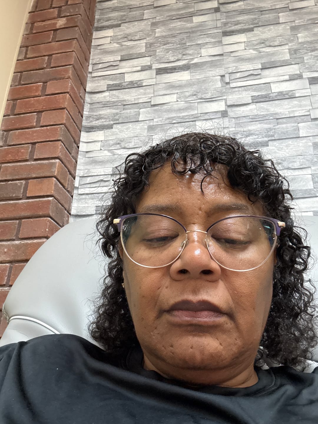 Customer photo review of Jerry Curly Brazilian Human Hair Bundles Natural Color Cambodia Virgin Hair