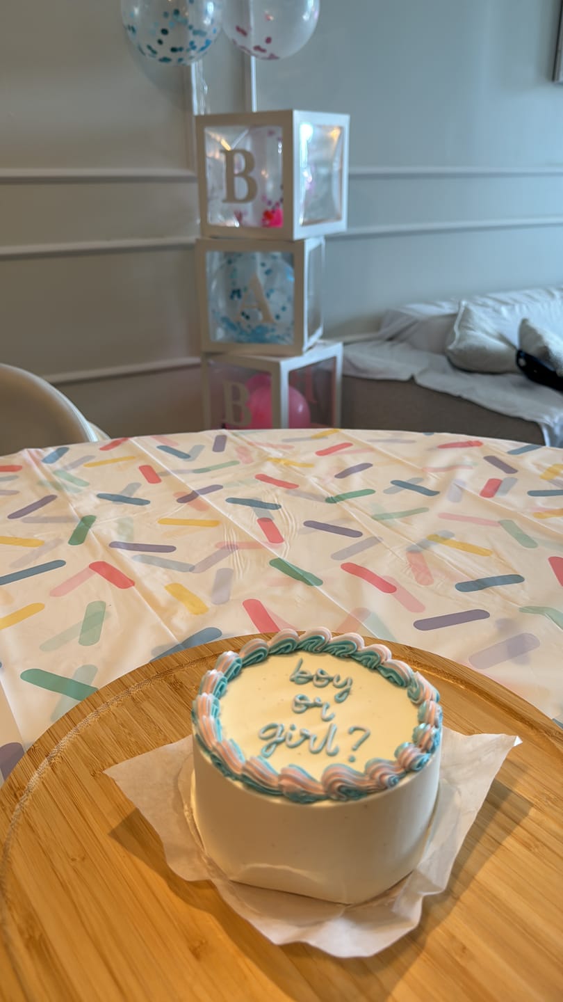 Customer photo review of Gender Reveal Bento Cake