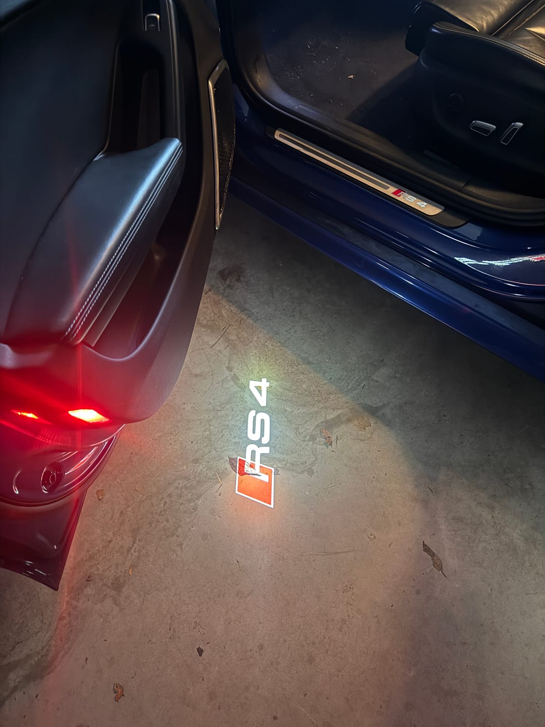 Customer photo review of AUDI DOOR LIGHTS