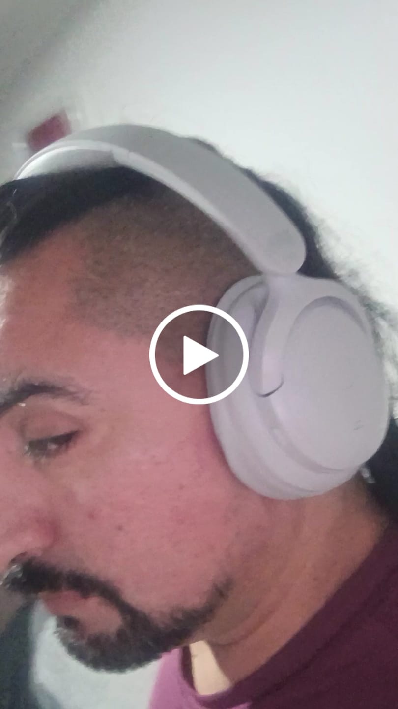 Customer video review of Audifonos Bluetooth Blik Soul900 Gris Cancelación De Ruido 60H