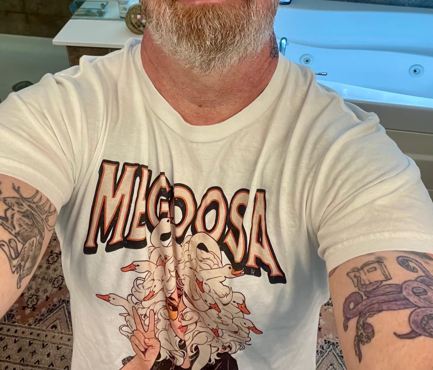 Customer photo review of Megoosa T-Shirt