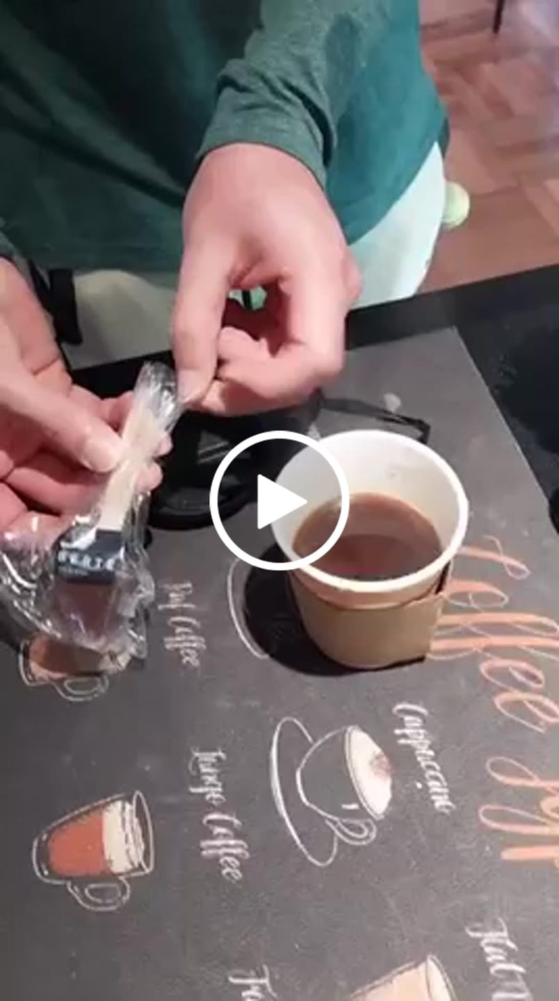 Customer video review of Submarino Bloque Semi Amargo