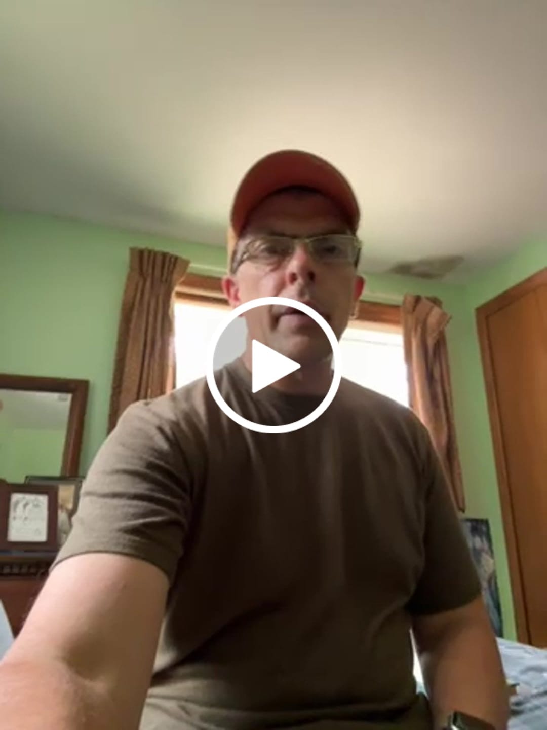 Customer video review of The Original Men's Bamboo Viscose/Organic Cotton Short Sleeve T-Shirt - Classic Cut