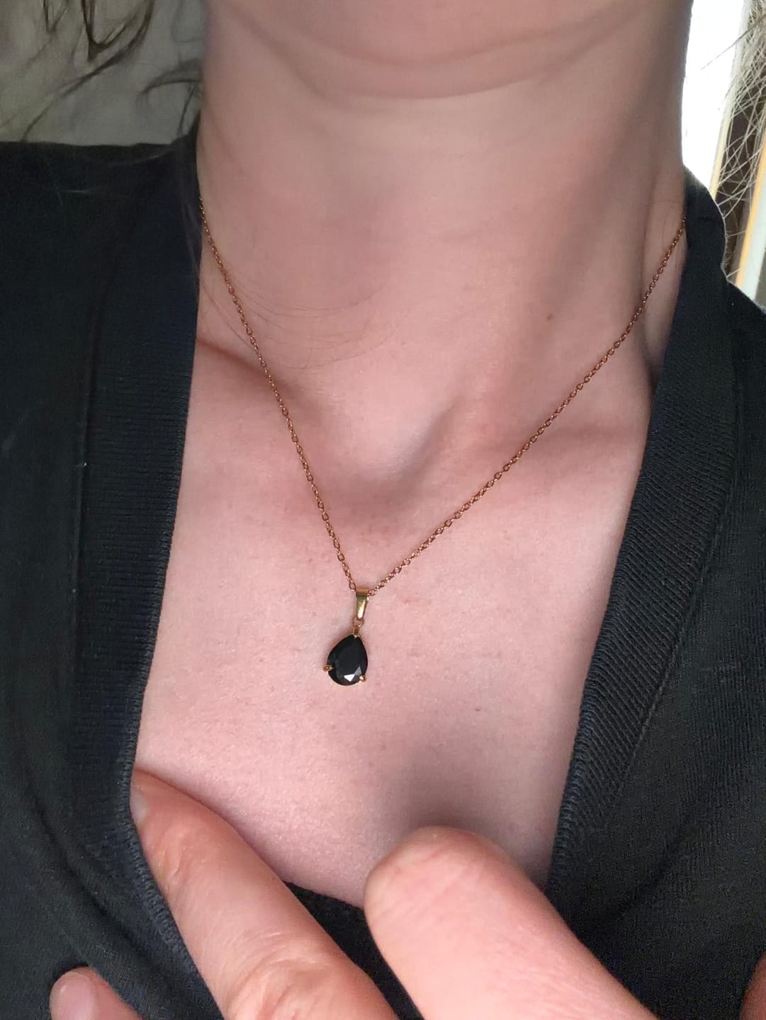 Customer photo review of Obsidian Halskette - 14K Goldlegierung