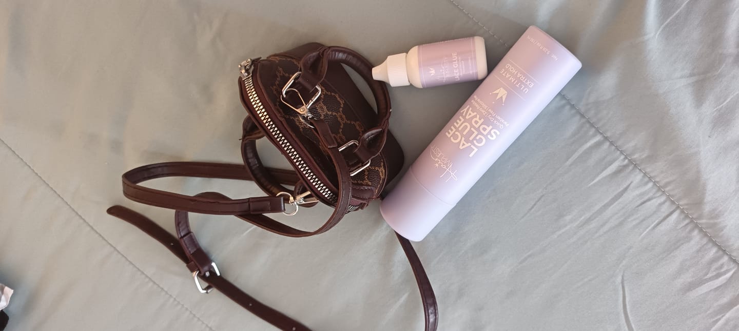 Customer photo review of Ultimate Extra Hold Lace Glue (Waterproof, Invisible Bond)