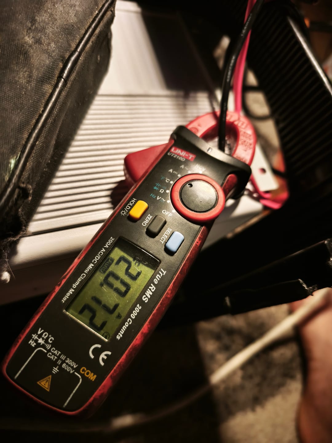 Customer photo review of Redodo 14,6V 20A Lifepo4 Batterieladegerät für Lithium-Eisenphosphat-Batterie