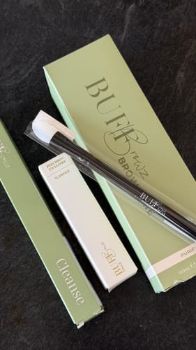 Customer photo review of Brow Care - Purify - 150ml