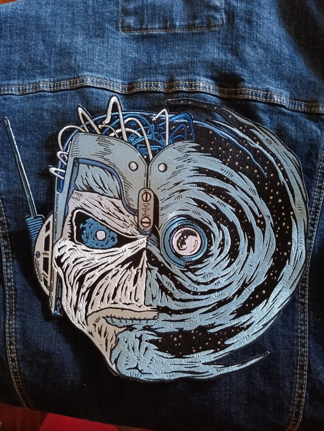 Customer photo review of Iron Maiden - Wasted Years - Oversize Embroidered Patch