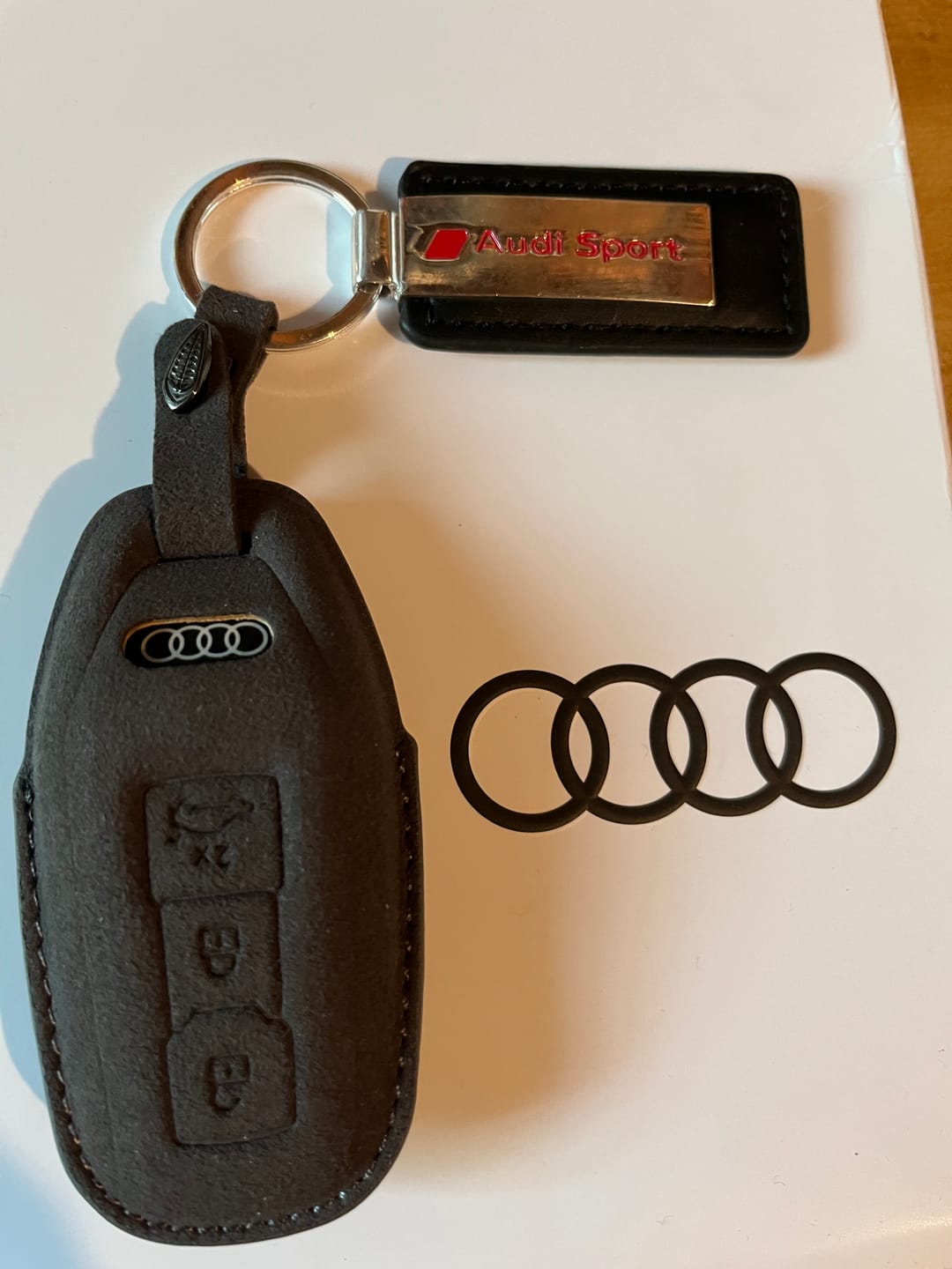 Customer photo review of AUDI ALCANTARA KEY CASE
