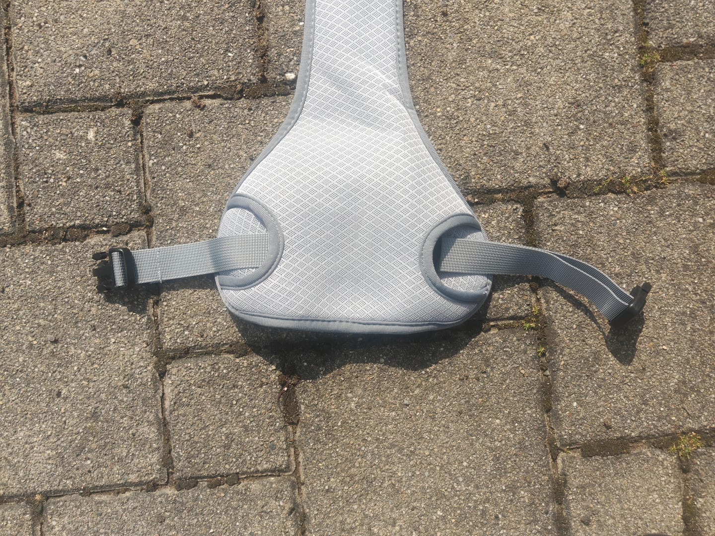 Customer photo review of TruePet Kühlweste Pro™ | Kühlweste & Geschirr in einem | Verdunstungskühlung · Reflektierend · Verstellbar | S–XXXL