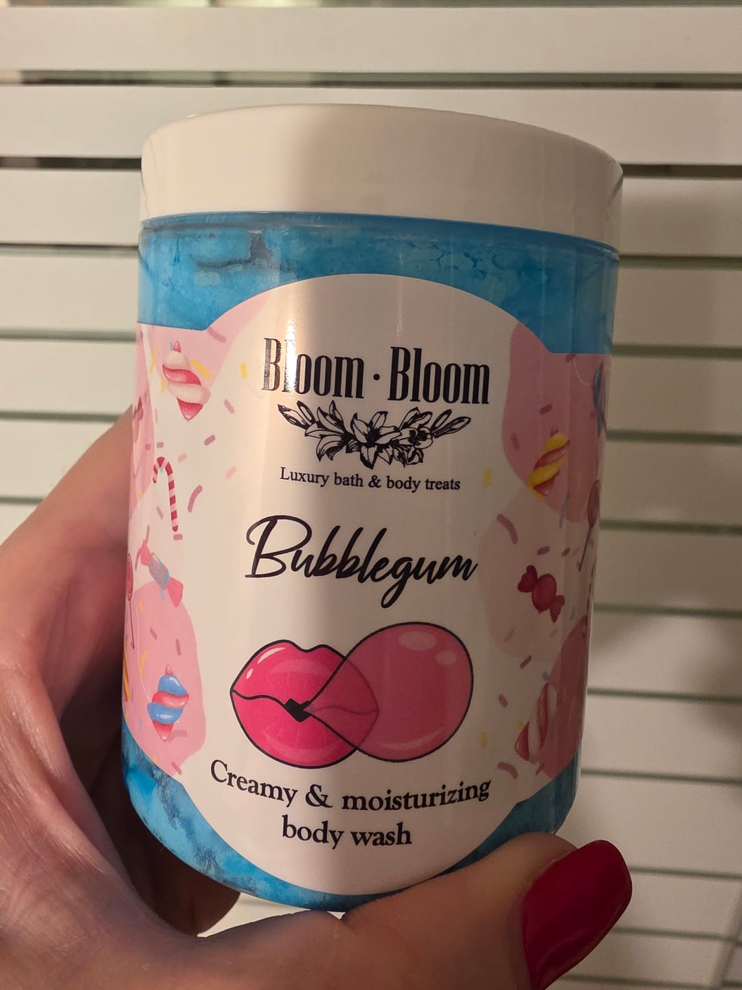 Customer photo review of Σαπουνοπαγωτό Bubblegum Κρεμώδες Αφρόλουτρο με Βούτυρο Καριτέ | 250gr