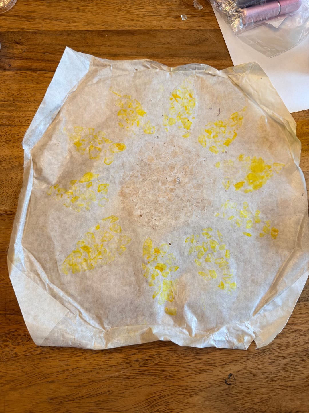 Customer photo review of DIY Sunflower Crushed Glass Suncatcher