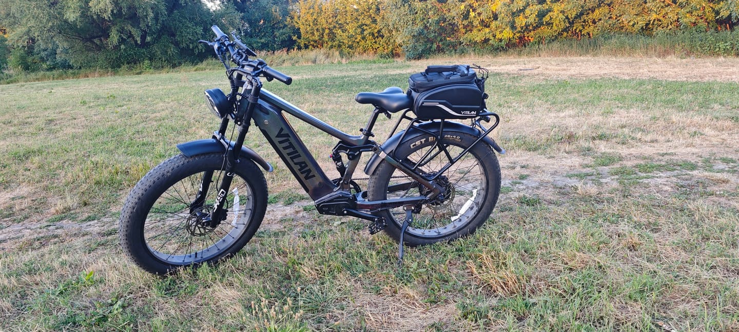 Customer photo review of Rear Rack + Rear Tail Light (for T7)