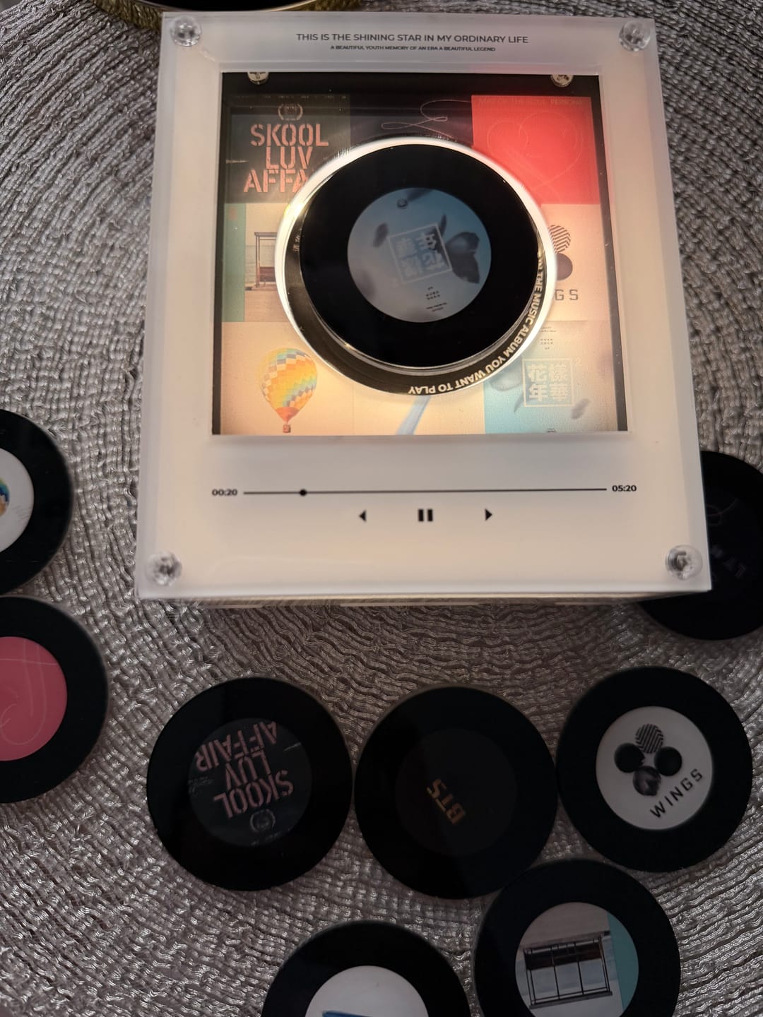 Customer photo review of Vinilo Bangtan