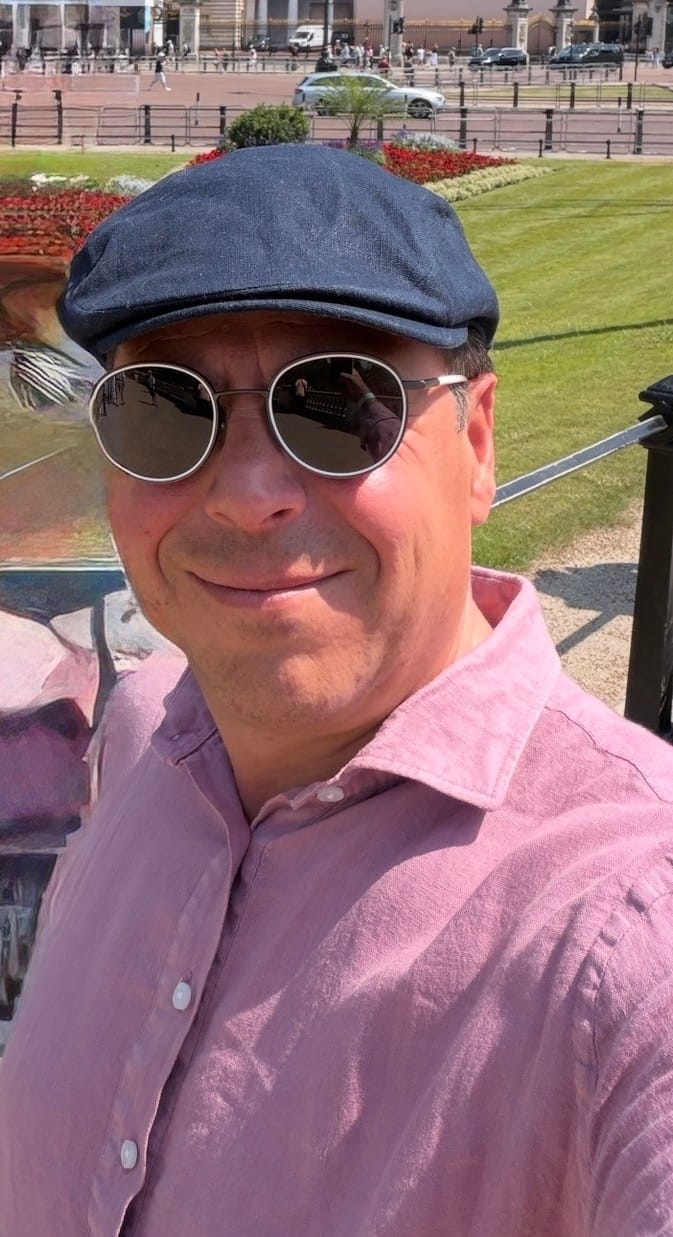 Customer photo review of British Linen Flat Cap