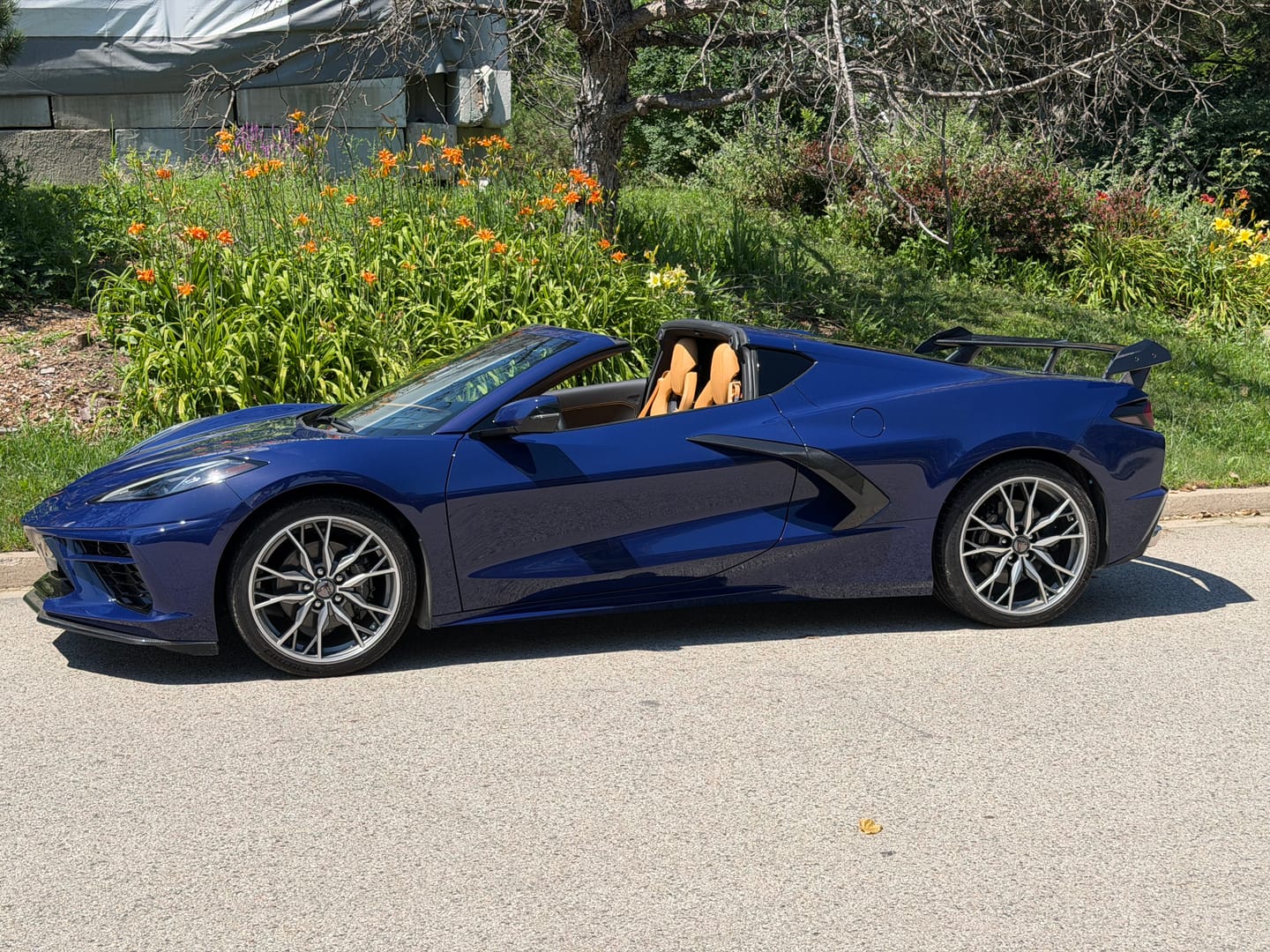 Customer photo review of 5VM Package Corvette C8 Stingray DRY CARBON FIBER Rear Spoiler