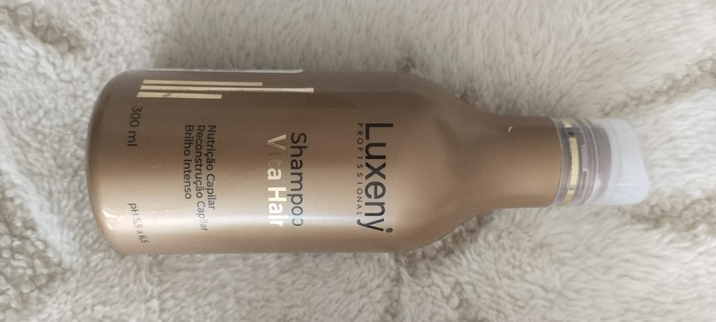 Customer photo review of Shampoo Reconstrucción Vita Hair 300 ml