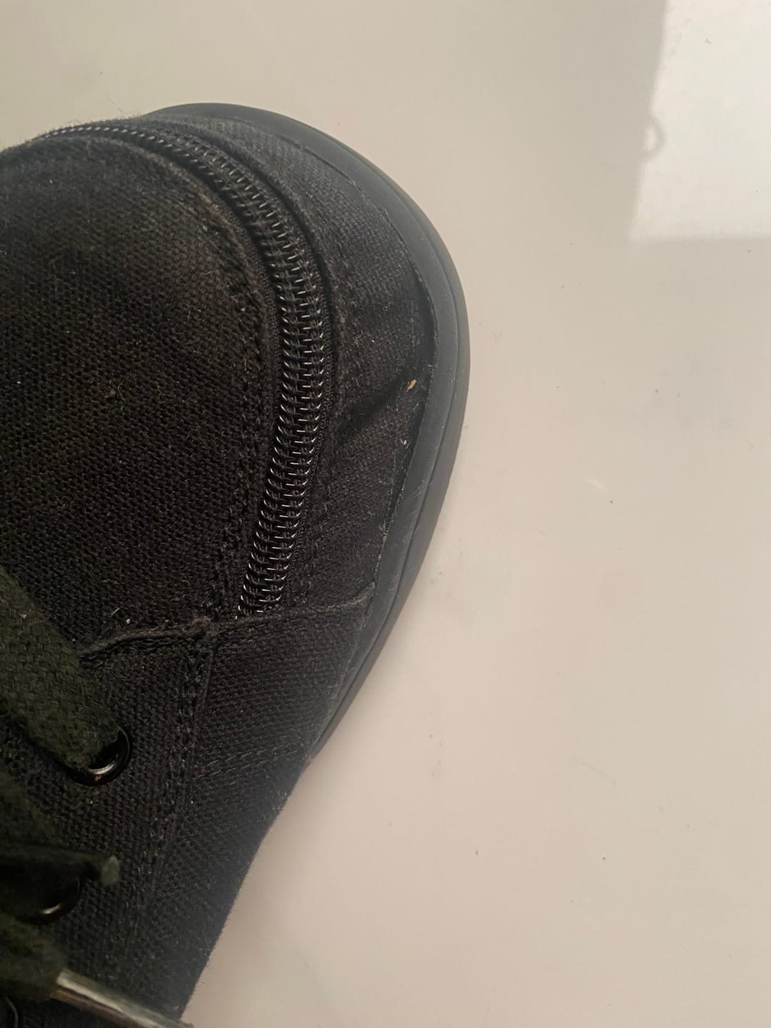Customer photo review of Men's Black to the Floor BILLY CS 2.0 High Tops