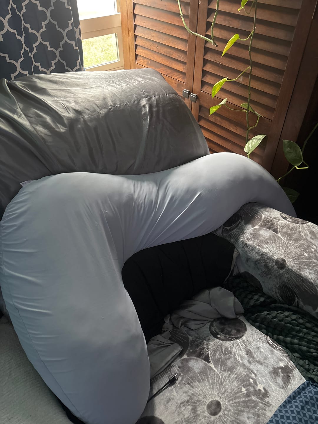 Customer photo review of BodyAlign Cooling Pillow