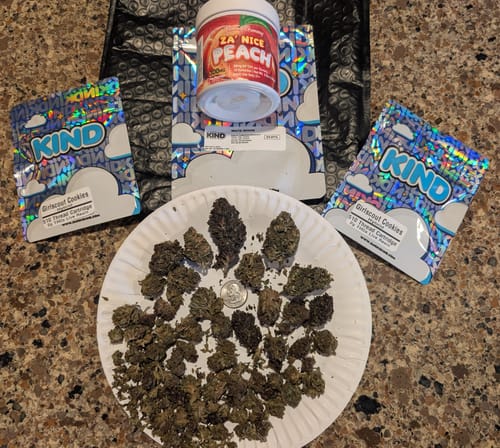 White Widow - 28 Grams – Hybrid photo review