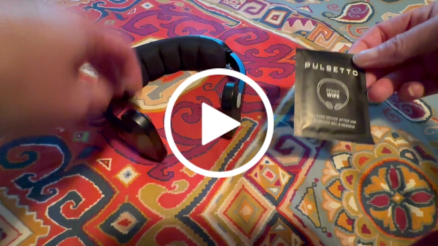 Customer video review of Gel cleaning wipes for Device