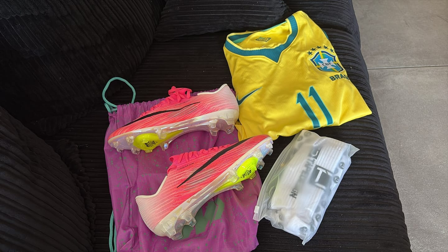 Customer photo review of NIKE AIR ZOOM  MERCURIAL SUPERFLY 11 ELITE FG