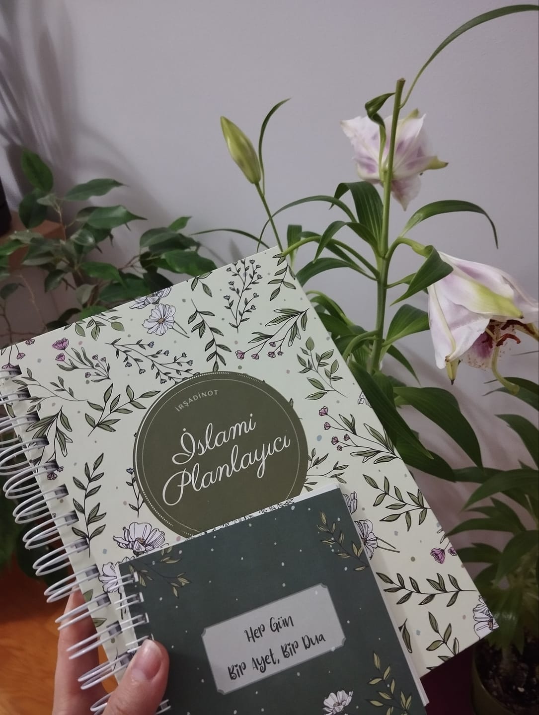 Customer photo review of İbadet Rehberi İslami Planlayıcı