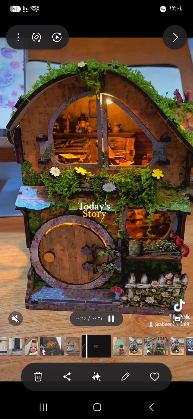 Customer photo review of Rowan's Treehouse