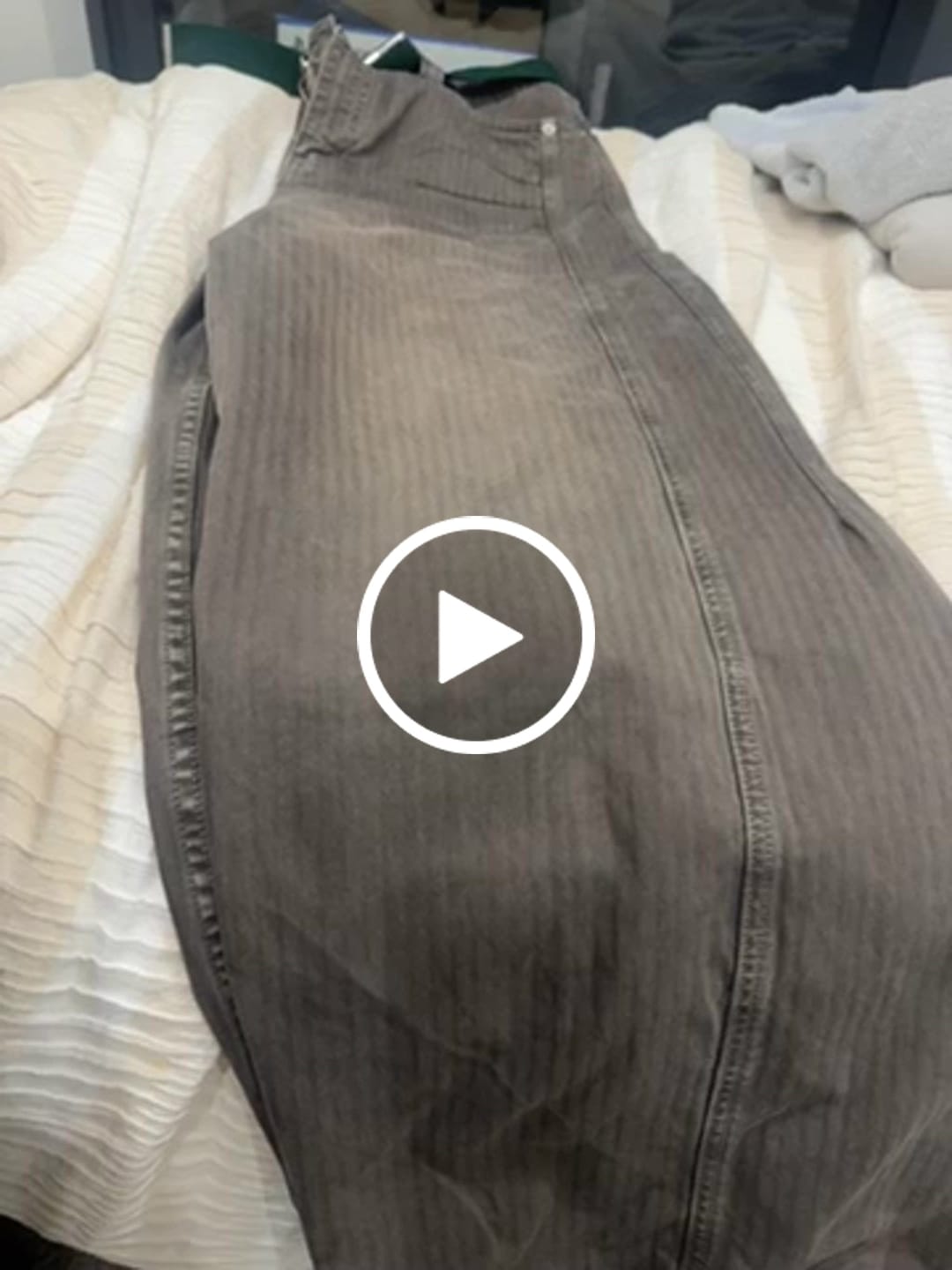 Customer video review of Herringbone Pants Brown
