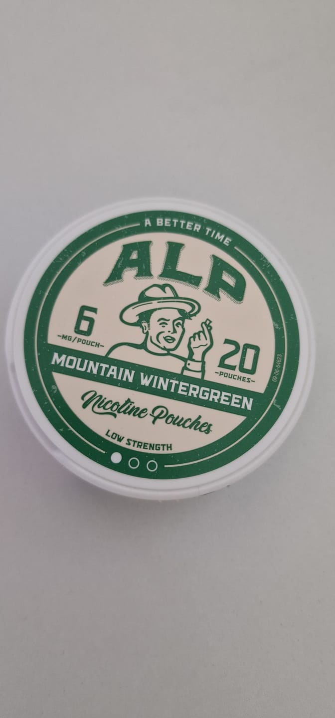 Customer photo review of Mountain Wintergreen Nicotine Pouches